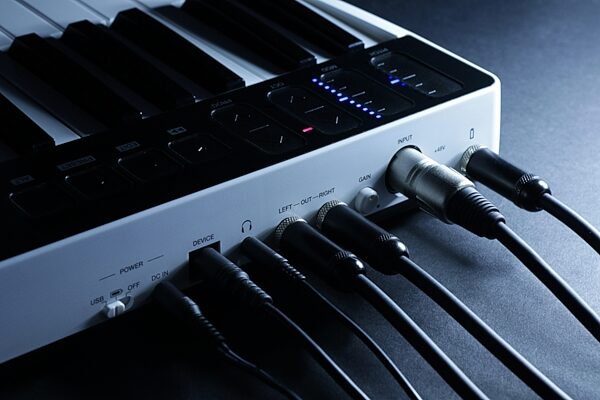 open zoom image for IK Multimedia iRig Keys I/O 25 Keyboard Controller, New, Rear Panel