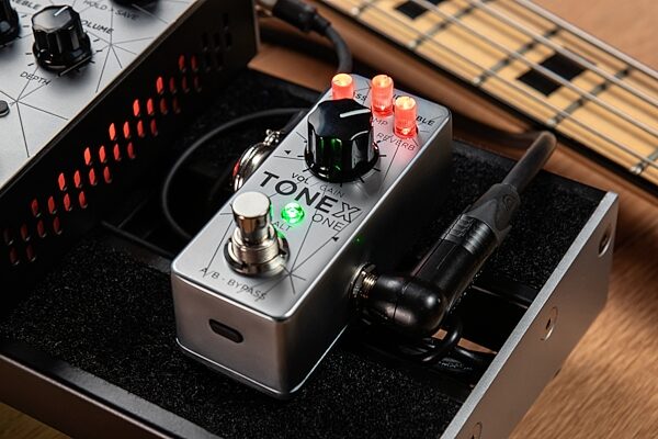 open zoom image for IK Multimedia TONEX ONE BASS Modeling Pedal, New, Action Position Back