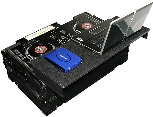 open zoom image for Odyssey FZGSNS7WBL Black Label Numark NS7 Case, In Use 1