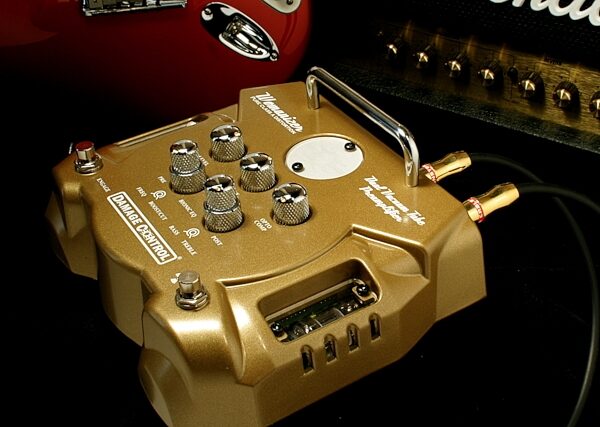 open zoom image for Damage Control Womanizer Class A Distortion Pedal, Application Shot