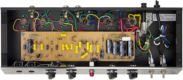 open zoom image for Ampeg J20 Jet Guitar Combo Amplifier (20 Watts, 1x12 in.), Guts