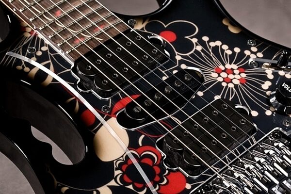 open zoom image for Ibanez JEM77 Floral Pattern II Electric Guitar (with Case), Pickups
