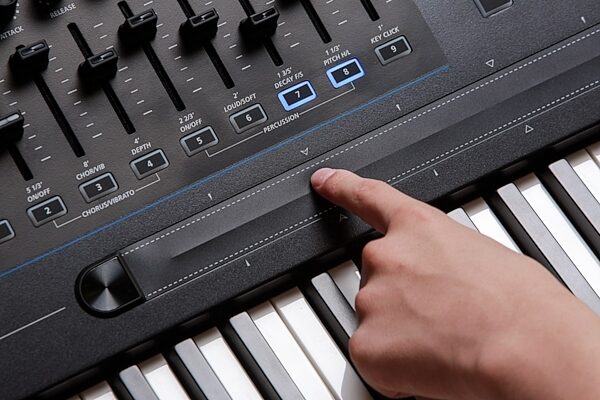 open zoom image for Kurzweil K-2700 Workstation Synthesizer Keyboard, 88-Key, New, view