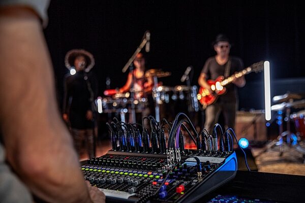 open zoom image for Zoom LiveTrak L-20 Digital Mixer and Multi-Track Recorder, 20-Channel, New, Action Position Back