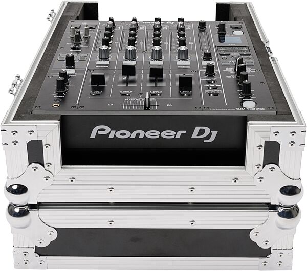 open zoom image for Magma Multi-Format Flight Case for DJ Players/Mixers, New, Action Position Back