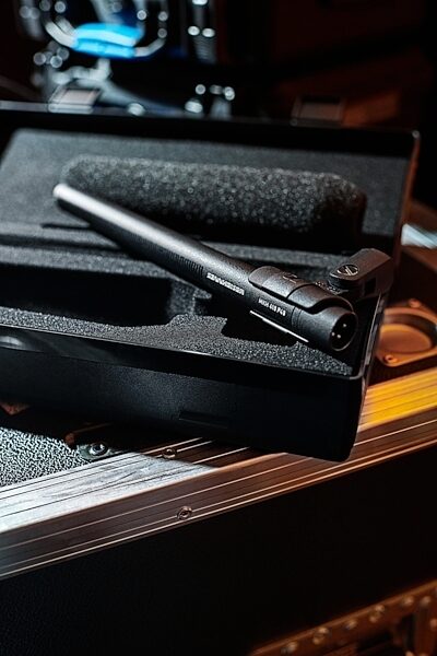 open zoom image for Sennheiser MKH 416 Short Shotgun Condenser Microphone, New, In Use