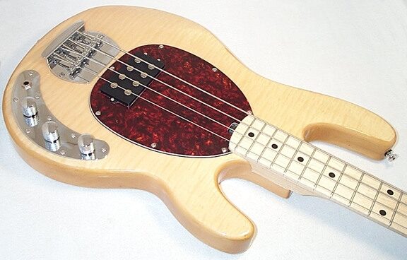 open zoom image for OLP MM2 4-String Electric Bass Guitar, Natural Body