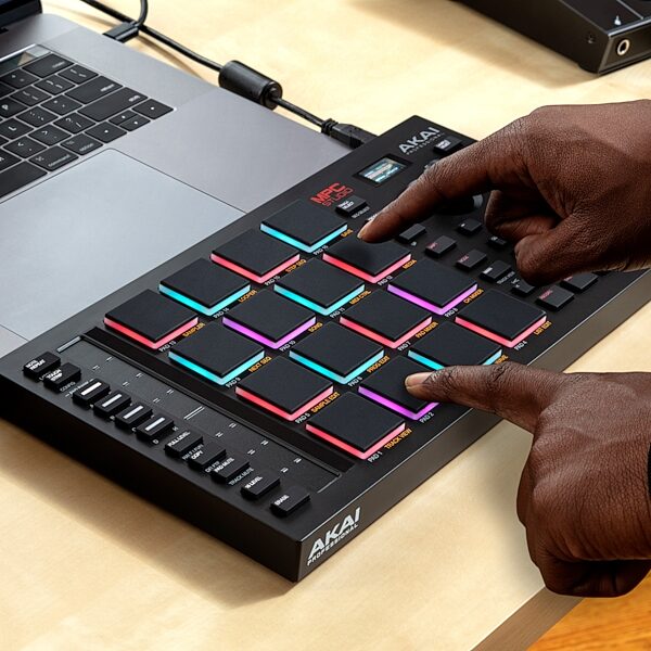 open zoom image for Akai MPC Studio Music Production Controller, New, In Use