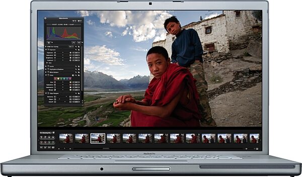 open zoom image for Apple MacBook Pro Notebook Computer with Intel Core (2.33GHz, 17 in.), Running Aperture
