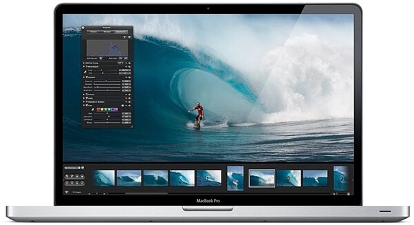 open zoom image for Apple MacBook Pro, 17-Inch Front