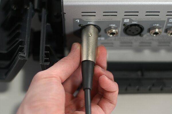 open zoom image for Peavey Messenger Portable Sound System, Plug 3