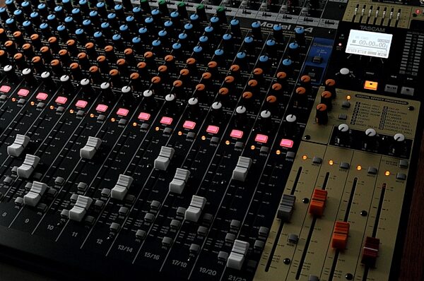 open zoom image for TASCAM Model 24 Analog Mixer, USB Audio Interface, and Multitrack Recorder, New, Action Position Back