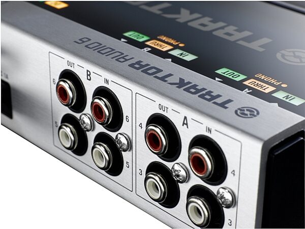 open zoom image for Native Instruments Traktor Audio 6 DJ Audio Interface, Closeup 2