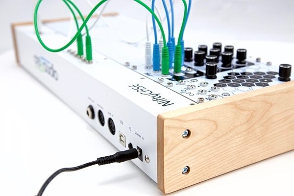 open zoom image for Cre8Audio NiftyBUNDLE Eurorack Synthesizer Kit, New, ve
