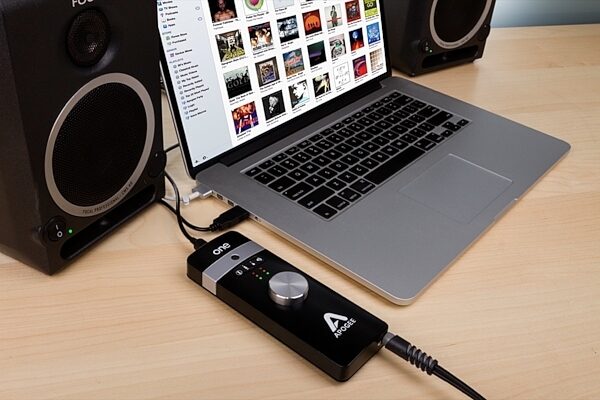 open zoom image for Apogee One Audio Interface for iPad and Mac, Speakers View