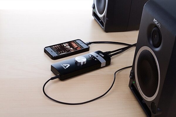 open zoom image for Apogee One Audio Interface for iPad and Mac, iPhone View