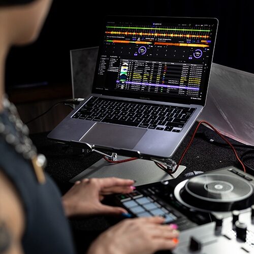 open zoom image for Hercules DJControl Inpulse 500 DJ Controller, Limited-Edition Silver, with Included Carry Case, In Use