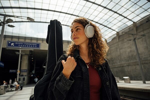 open zoom image for Beyerdynamic Aventho 300 Wireless Active Noise-Cancelling Headphones, Black, Open Box (Very Good), In Use