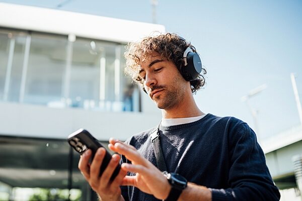 open zoom image for Beyerdynamic Aventho 300 Wireless Active Noise-Cancelling Headphones, Black, Open Box (Very Good), In Use