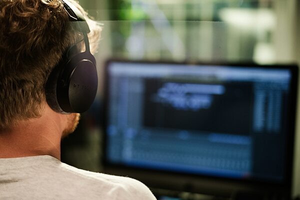 open zoom image for Beyerdynamic DT 700 PRO X Closed-Back Studio Headphones, New, In Use
