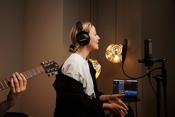 open zoom image for Beyerdynamic DT 770 PRO Closed-Back Headphones, 80 Ohms, In Use