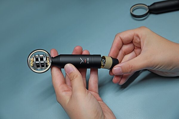 open zoom image for Beyerdynamic M 130 Double Ribbon Dynamic Studio Microphone, New, In Use