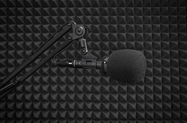open zoom image for Beyerdynamic M 88 Hypercardioid Dynamic Vocal Microphone, V2, Open Box (Like New), In Use