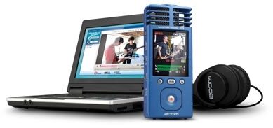 open zoom image for Zoom Q3 Handy Video Recorder, In Use - With a Netbook