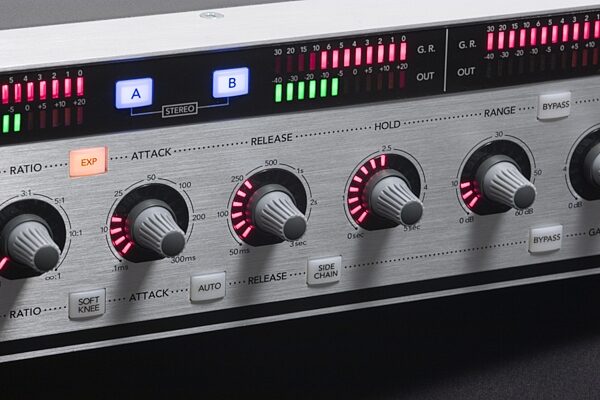 open zoom image for Mackie QuadCompGate 4-Channel Digital Compressor/Gate, Attack Release 2