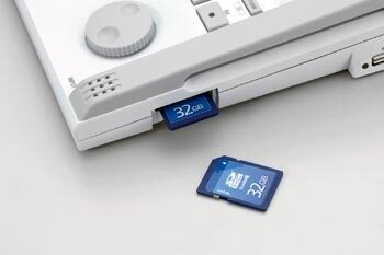 open zoom image for Zoom R16 Multitrack SD Recorder Interface and Controller, SD Card