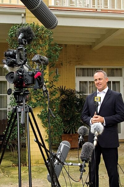 open zoom image for Rode Reporter Omnidirectional Interview Microphone, New, Action Position Back