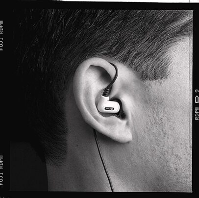 open zoom image for Shure SCL3 Sound Isolating Earphones, In Ear