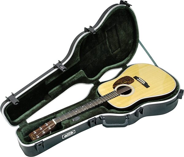 open zoom image for SKB 18 Deluxe Molded Dreadnought Acoustic Guitar Case, New, In Use