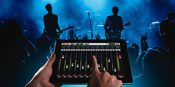 open zoom image for Soundcraft Ui16 Compact 16-Channel Digital Mixer, New, Action Position Back