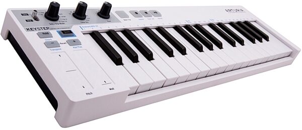 open zoom image for Arturia KeyStep Keyboard Controller and Sequencer, Angle
