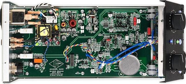 open zoom image for Universal Audio Solo/110 Microphone Preamp, Inside