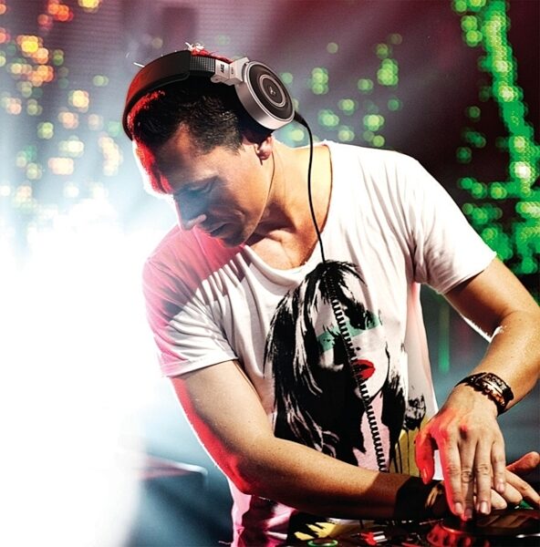open zoom image for AKG by TIESTO K267 Reference Headphones, Glamour View with Tiesto