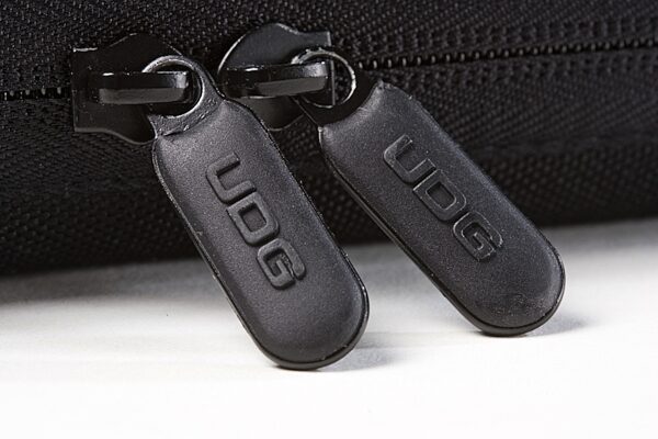 open zoom image for UDG Creator Serato Record Sleeve, Zipper