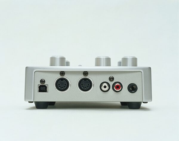 open zoom image for TASCAM US122 Audio/MIDI Interface with Free Software, Rear