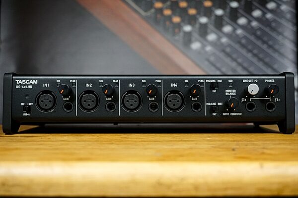 open zoom image for TASCAM US-4X4HR 4x4 USB Audio Interface, New, In Use