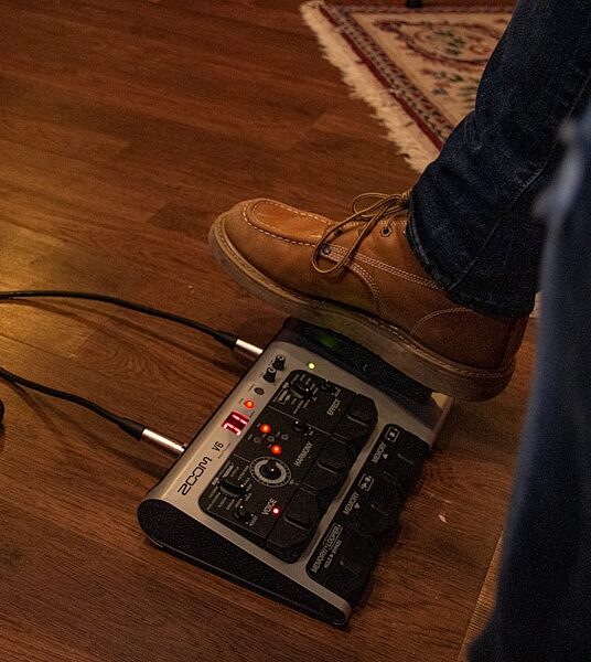 open zoom image for Zoom V6-SP Vocal Effects Processor and Looper Pedal, New, Action Position Front