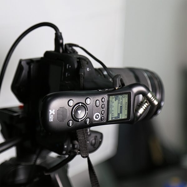 open zoom image for Xvive XV1-R Portable Digital Stereo Recorder, New, Action Position Back