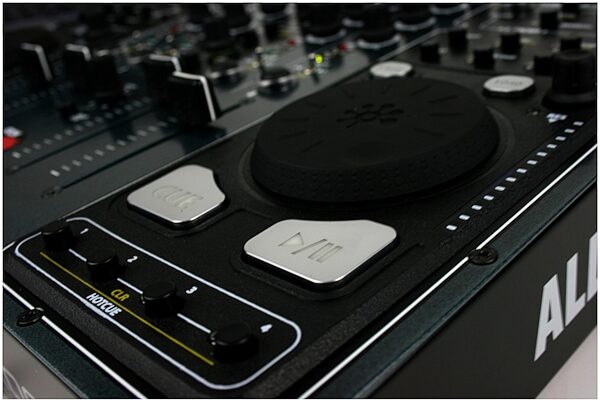 open zoom image for Allen and Heath Xone:DX USB/MIDI DJ Controller with Serato ITCH, Closeup