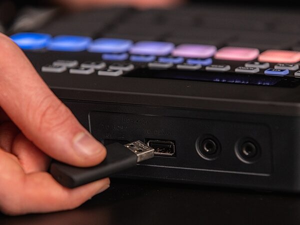 open zoom image for Yamaha FGDP-50 Finger Drum Pad Portable Drum Machine, New, Action Position Back