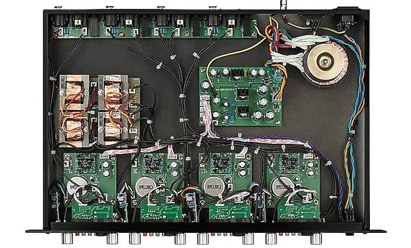 open zoom image for Warm Audio WA-412 4-Channel Microphone Preamplifier, New, Inside