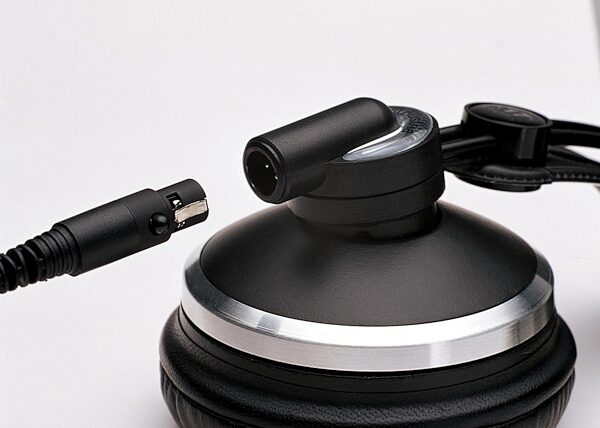 open zoom image for AKG K171 Studio Closed Headphones, Mini-XLR Connector