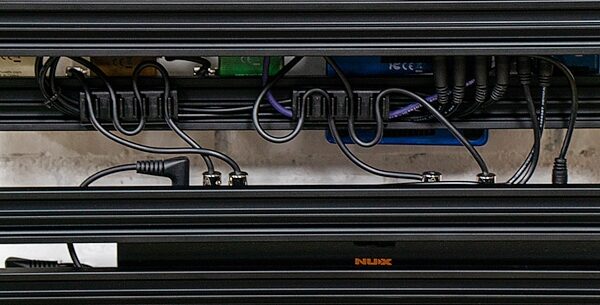 open zoom image for NUX Bumblebee Large Pedalboard, With Bag, Detail Back