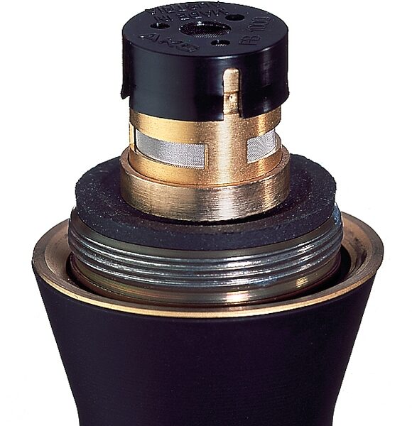 open zoom image for AKG C900 Condenser Vocal Microphone, PB 1000 In Use