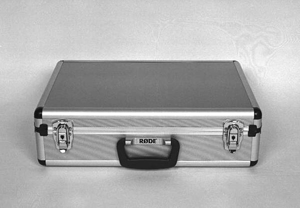 open zoom image for Rode Classic II Tube Microphone, Case Top