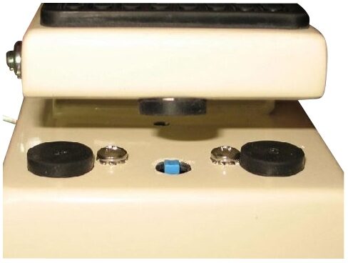 open zoom image for Fulltone MDV2 Mini Deja Vibe 2 Chorus/Vibrato Pedal, Details 1